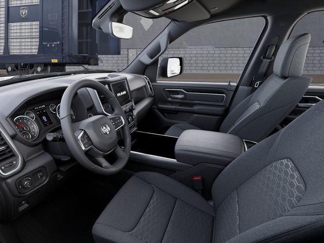 2026 RAM 1500 BIG HORN/LONE STAR — миниатюра 23