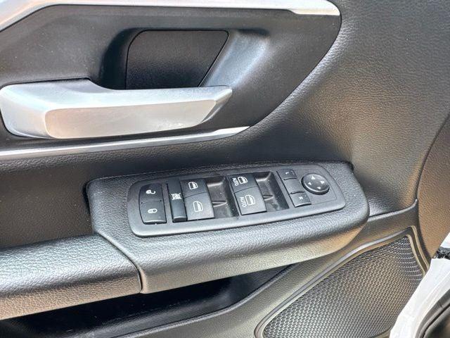 2023 RAM 1500 BIG HORN 照片 9