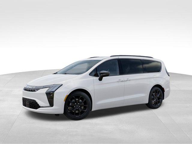 New 2027 Chrysler Pacifica LIMITED