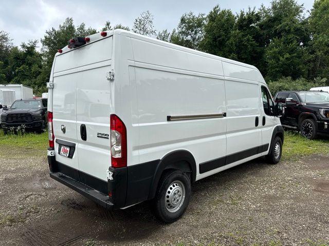 صورة 5 لـ 2026 RAM PROMASTER 2500 HIGH ROOF