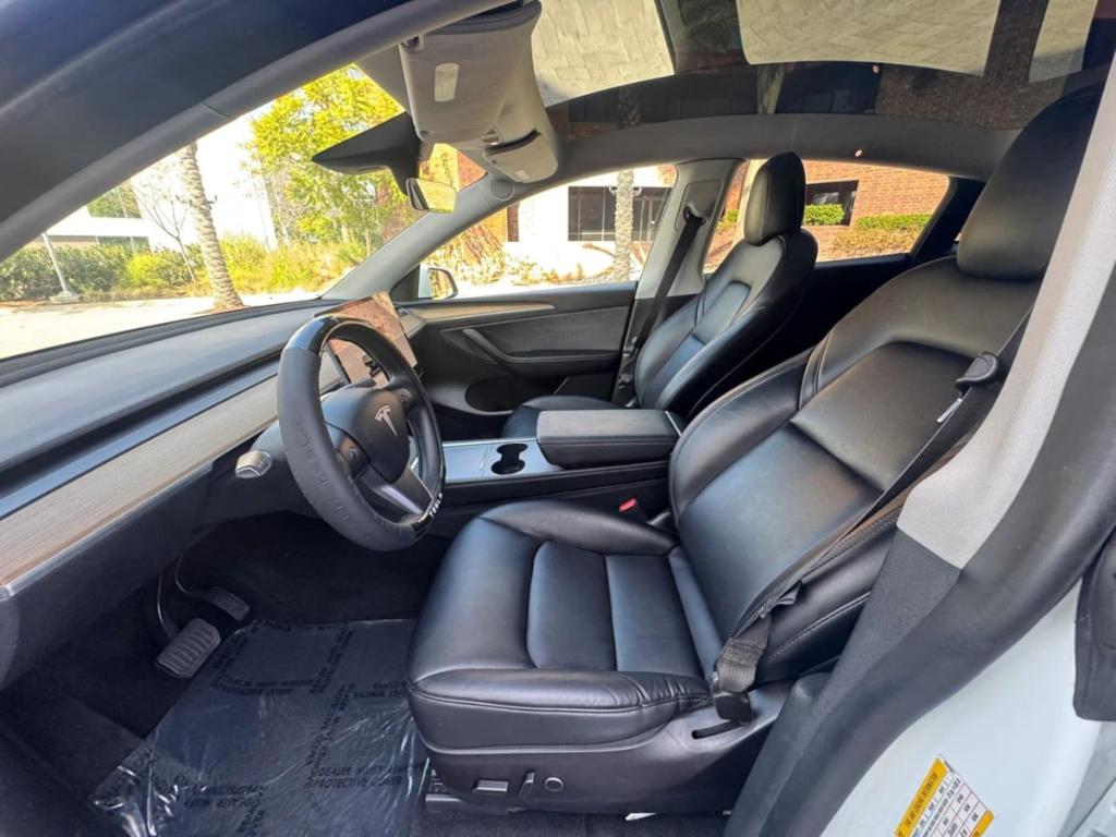 صورة مصغرة 12 لـ 2023 Tesla MODEL Y LONG RANGE