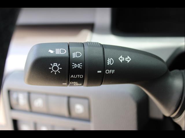 2026 Toyota 4RUNNER SR5 thumbnail 21