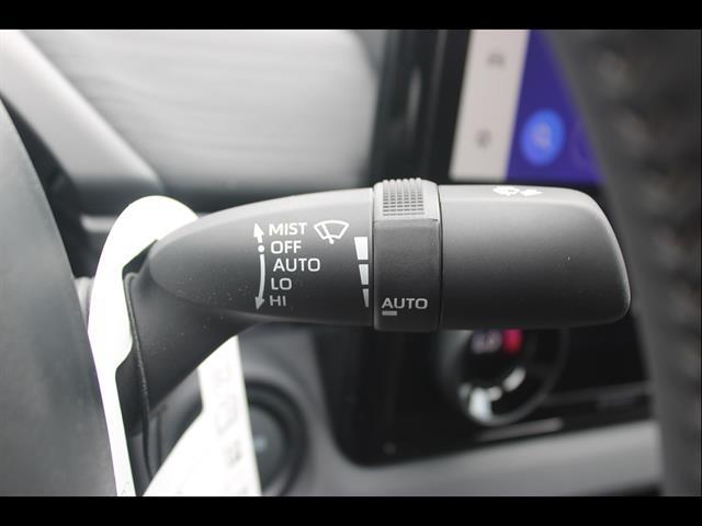 صورة مصغرة 23 لـ 2026 Toyota C-HR SE