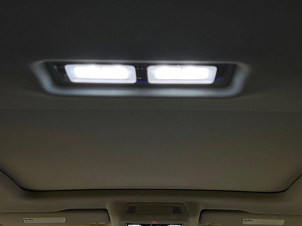 صورة مصغرة 16 لـ 2026 AUDI Q3 TFSI QUATTRO S TRONIC