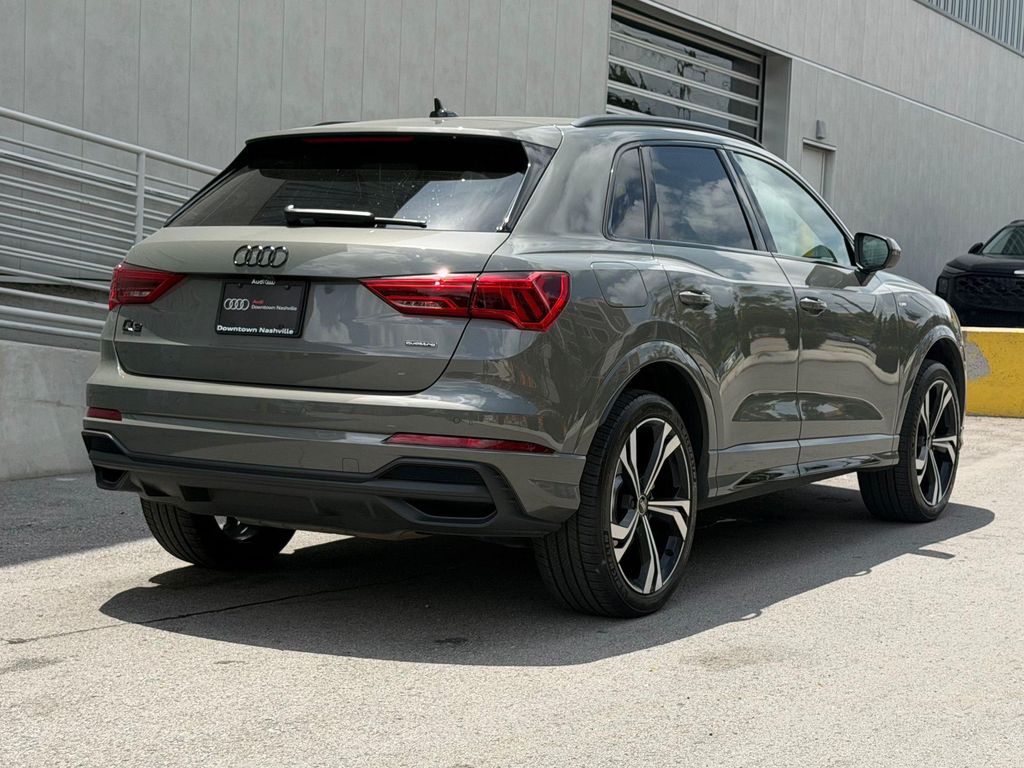 صورة 9 لـ 2023 AUDI Q3 45 S LINE PREMIUM PLUS