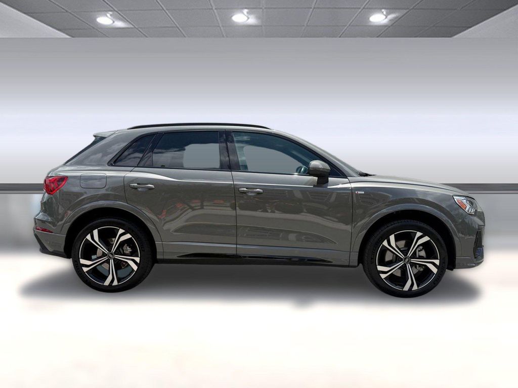 2023 AUDI Q3 45 S LINE PREMIUM PLUS 照片 8