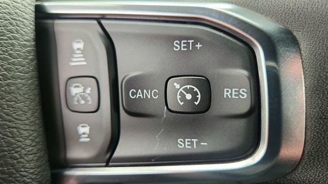 صورة مصغرة 28 لـ 2025 RAM 3500 LARAMIE