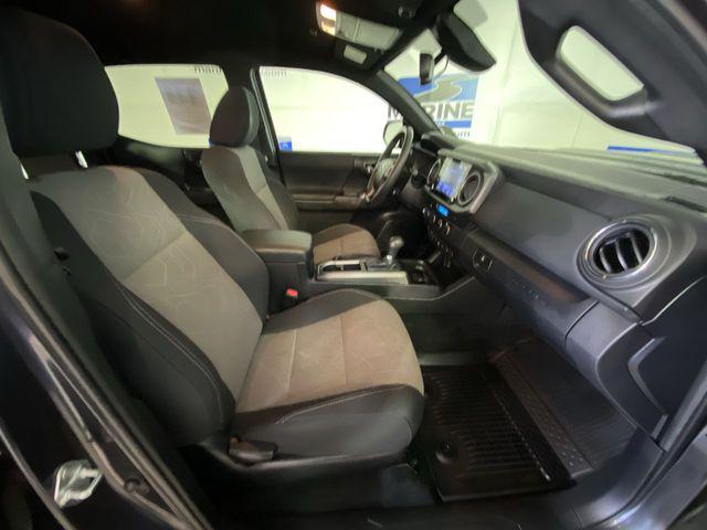 صورة مصغرة 32 لـ 2022 Toyota TACOMA TRD SPORT