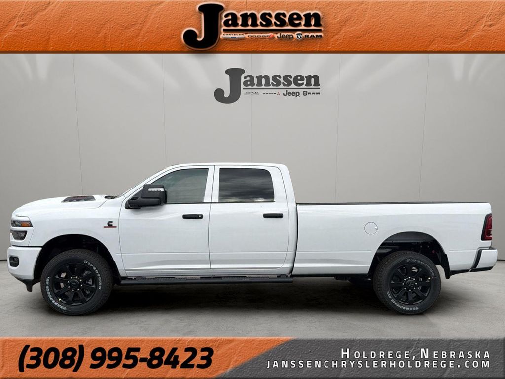 New 2026 RAM 2500 Black Express Crew Cab 4x4 8' Box