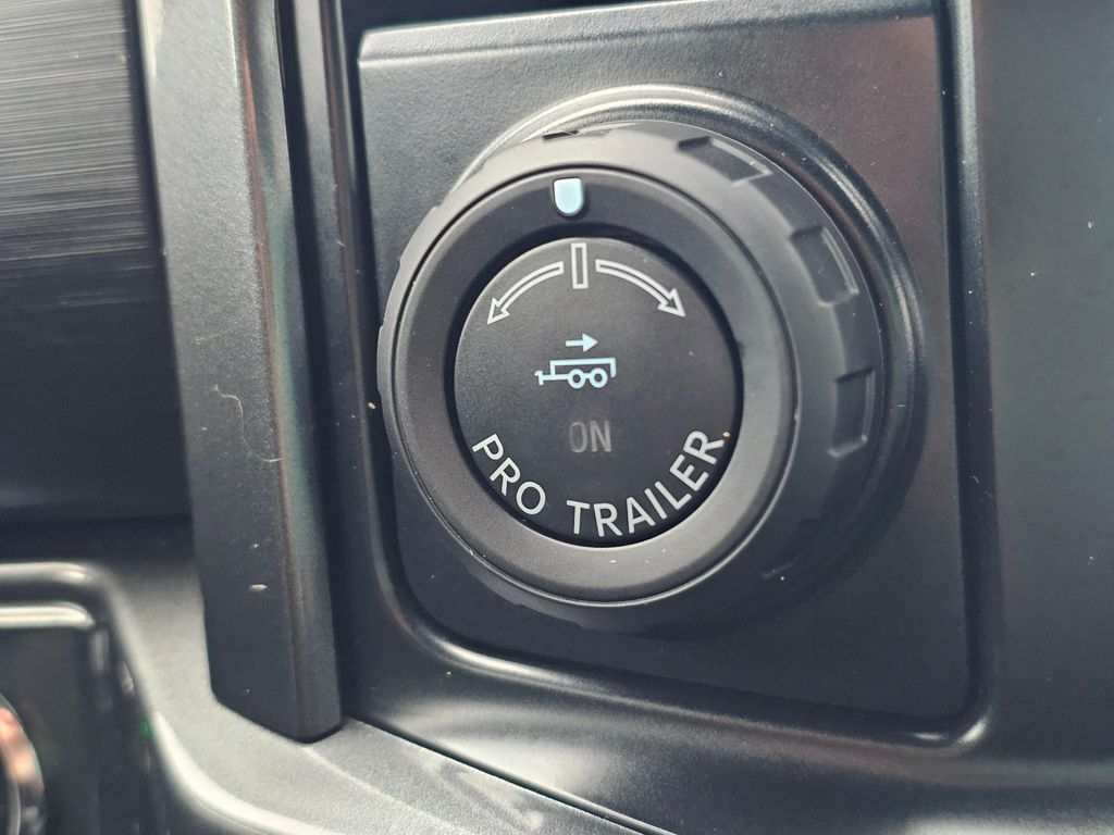 صورة مصغرة 31 لـ 2023 FORD F-150 XLT