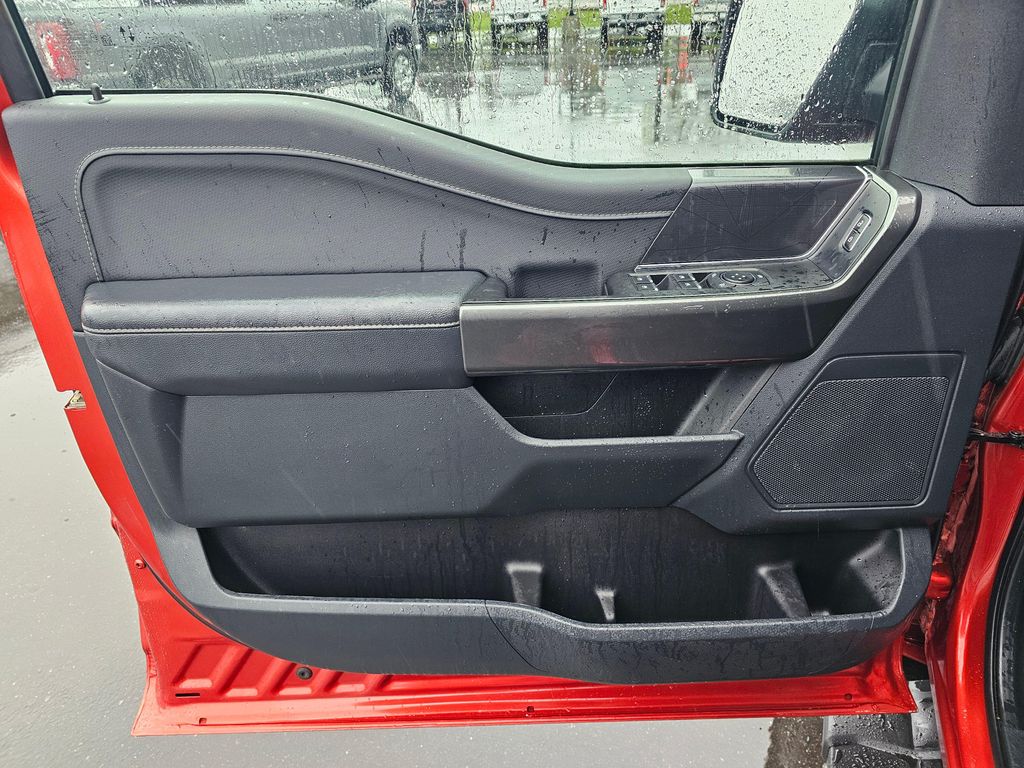 صورة مصغرة 20 لـ 2023 FORD F-150 XLT