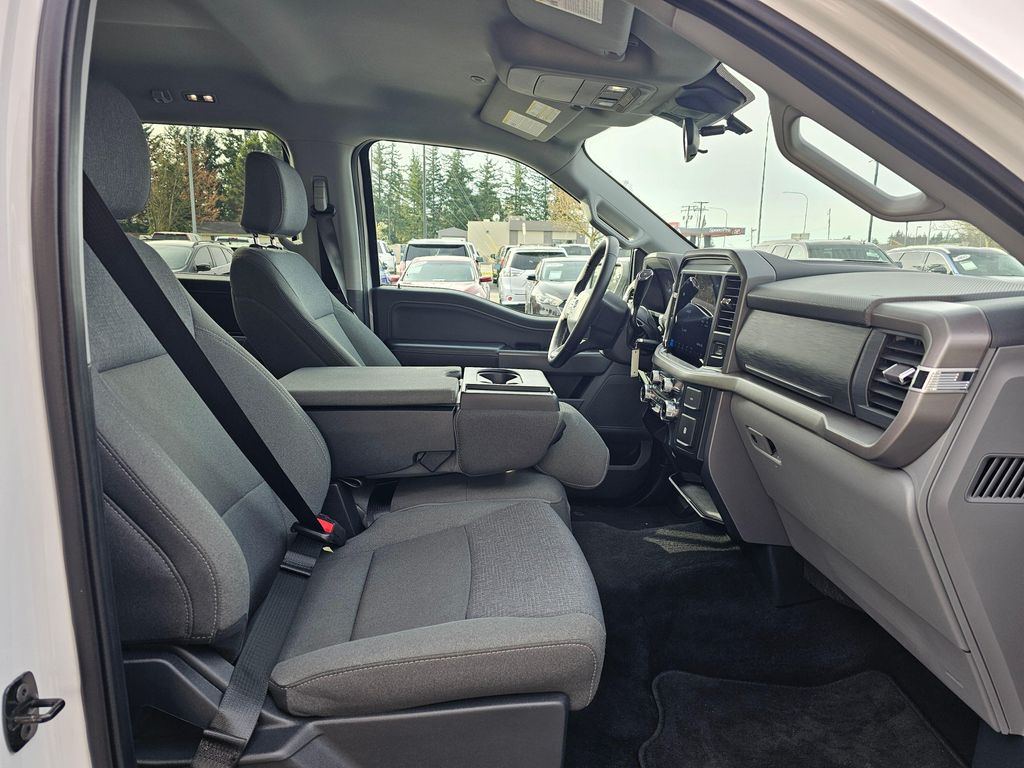2025 FORD F-150 XLT — фото 10