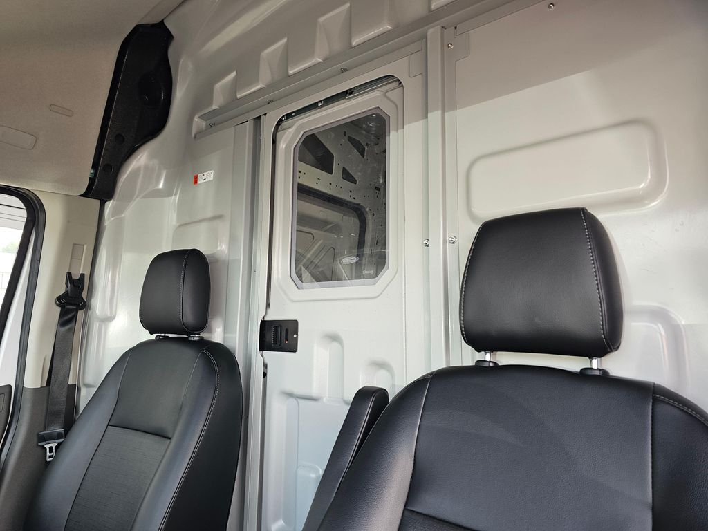 2025 FORD TRANSIT-250 BASE 缩略图 19