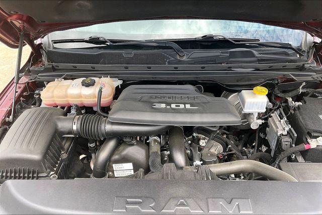 صورة مصغرة 30 لـ 2021 RAM 1500 LIMITED