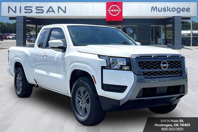 New 2025 Nissan Frontier SV