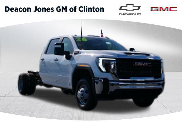 New 2026 GMC Sierra 3500 Base