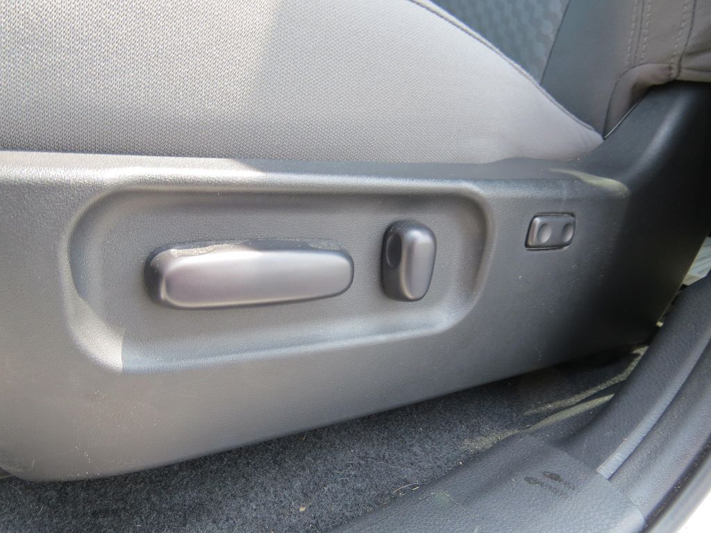 صورة مصغرة 15 لـ 2023 Toyota TACOMA TRD SPORT