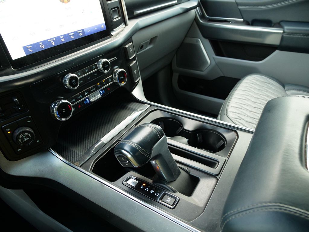 2022 FORD F-150 LIMITED — миниатюра 24