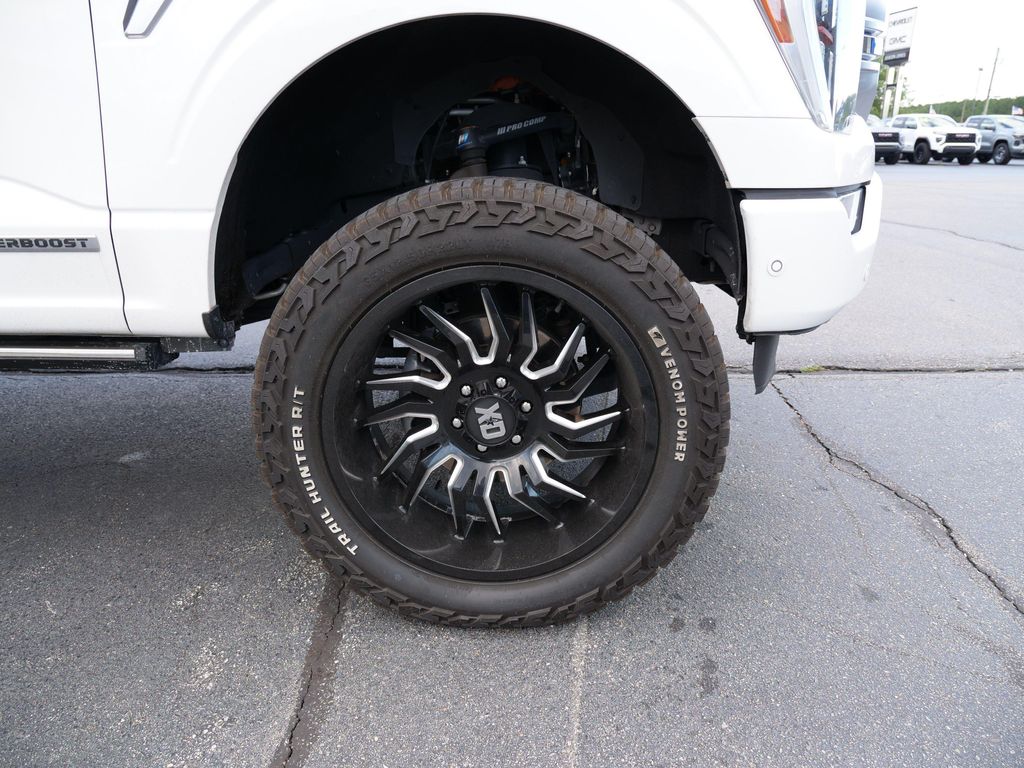 2022 FORD F-150 LIMITED — миниатюра 11