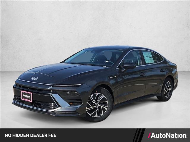 New 2026 Hyundai SONATA Hybrid Base