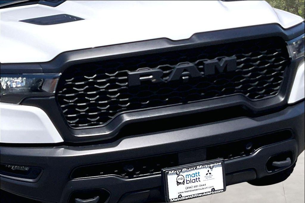 2025 RAM 1500 REBEL 缩略图 30