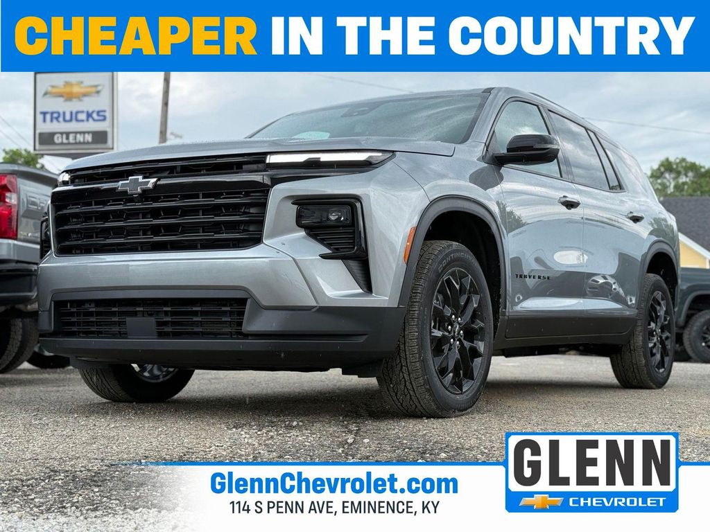 New 2026 Chevrolet Traverse LT