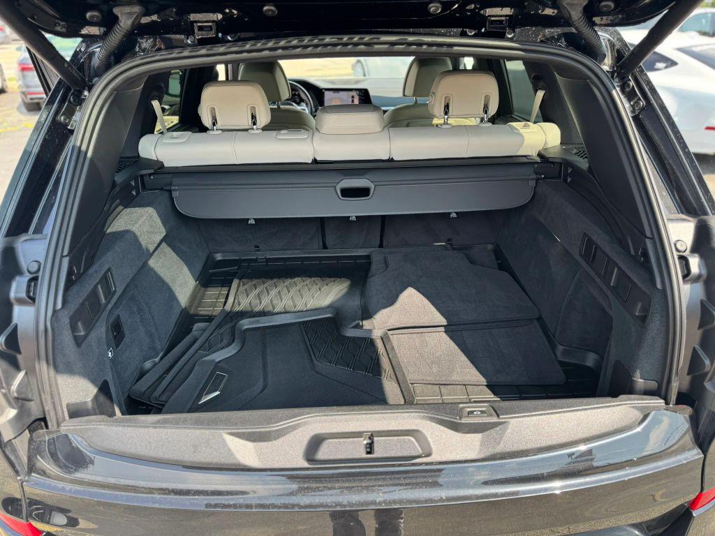 2021 BMW X5 M50I — миниатюра 41
