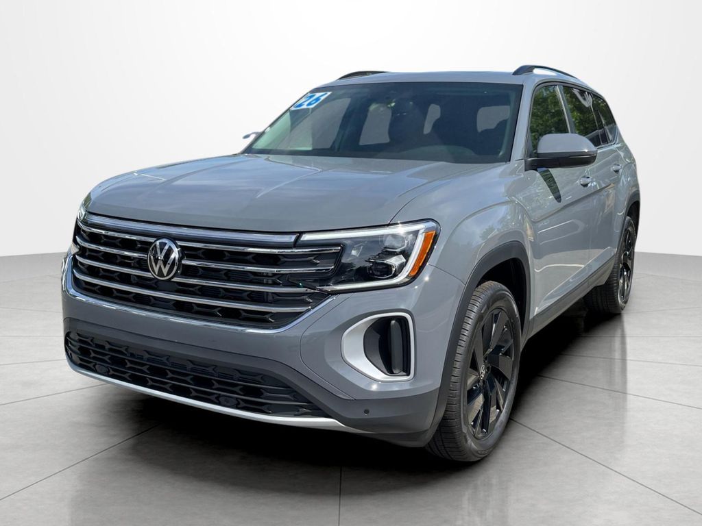 New 2026 Volkswagen Atlas 2.0T SE w/Technology