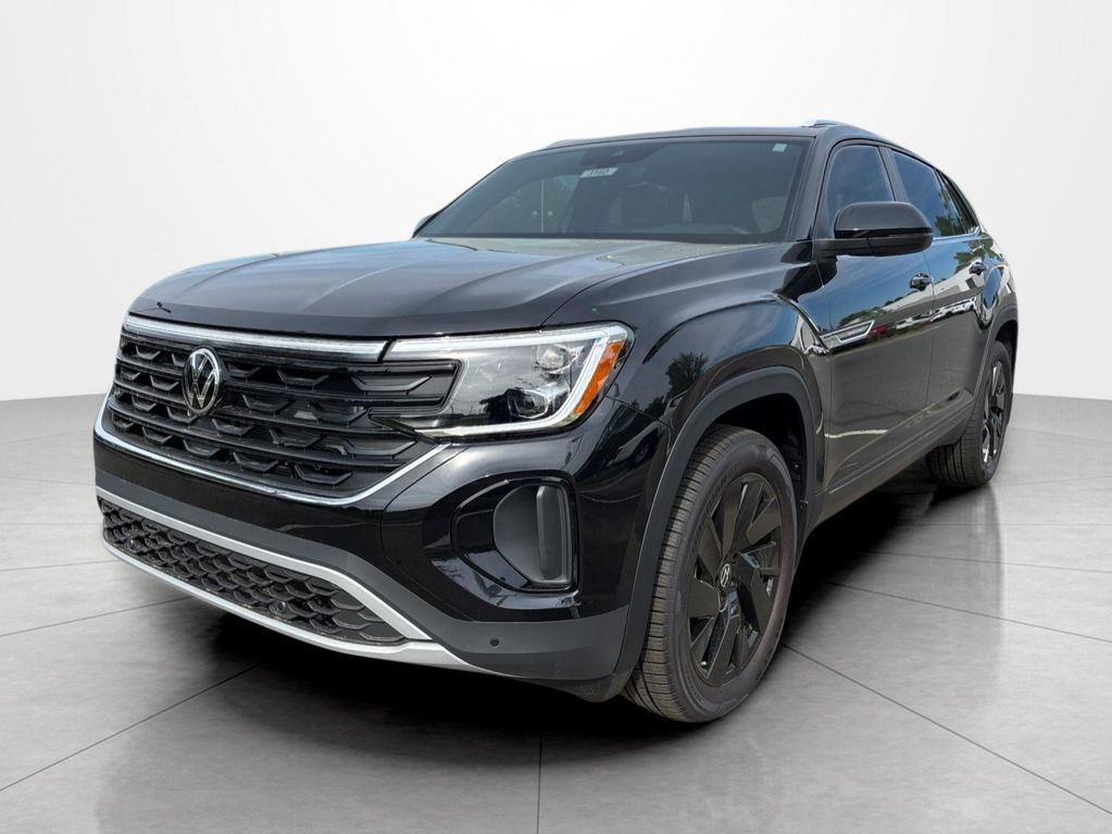 New 2026 Volkswagen Atlas Cross Sport 2.0T SE w/Technology