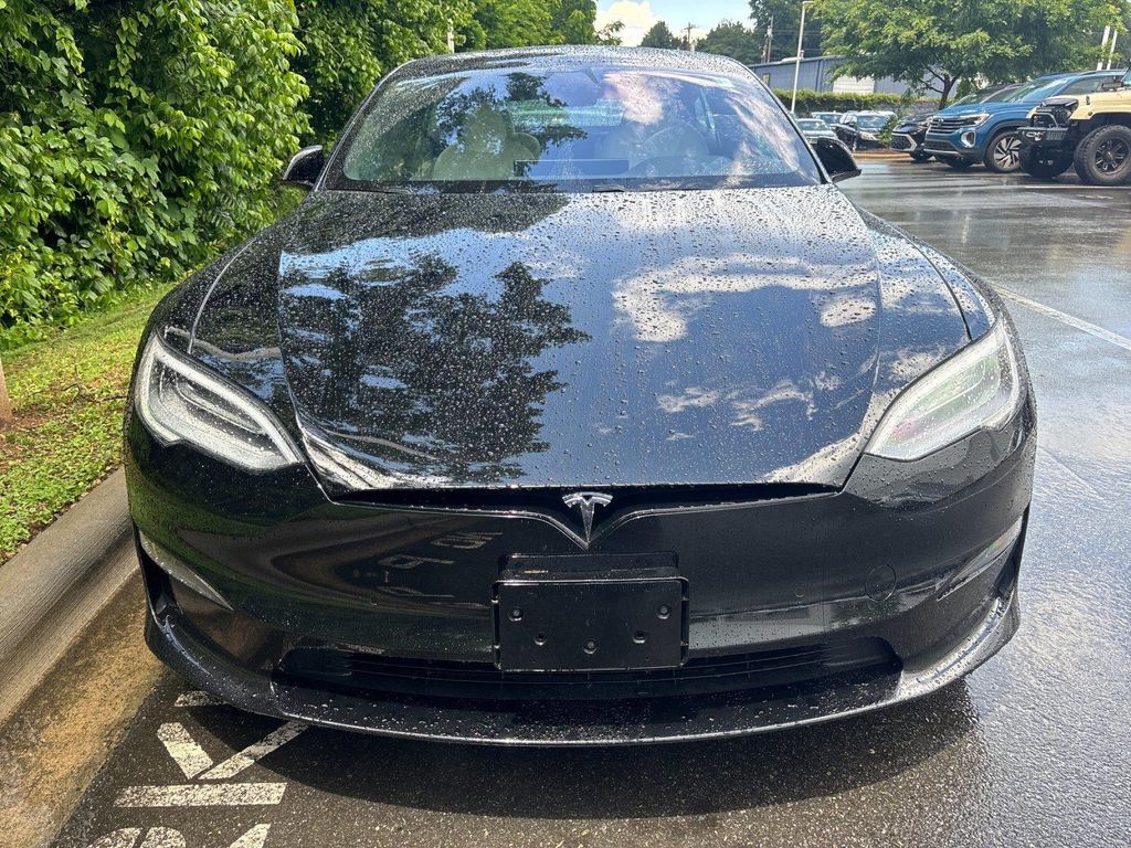 TESLA MODEL S PLAID - 8
