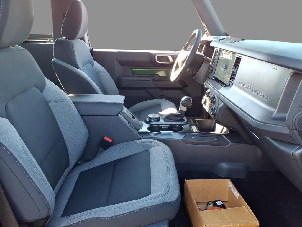 صورة مصغرة 12 لـ 2025 FORD BRONCO BASE