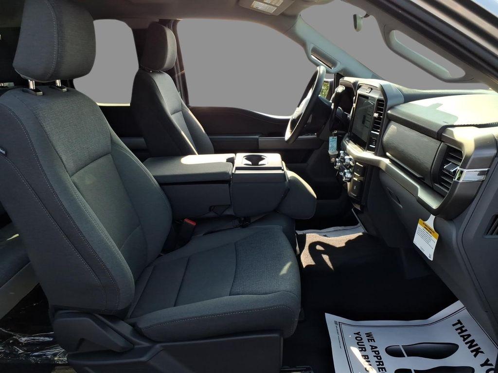 صورة مصغرة 11 لـ 2026 FORD F-150 XLT