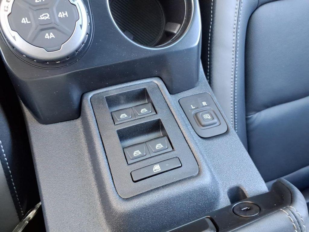 2026 FORD BRONCO OUTER BANKS 缩略图 20