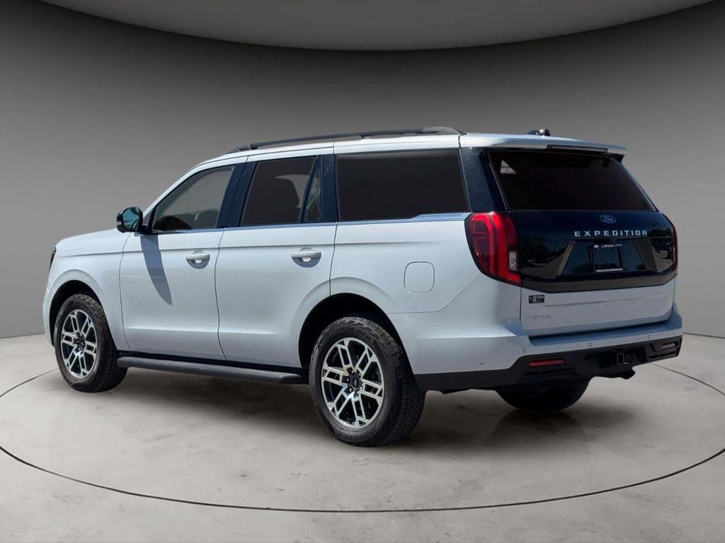 صورة 3 لـ 2025 FORD EXPEDITION ACTIVE