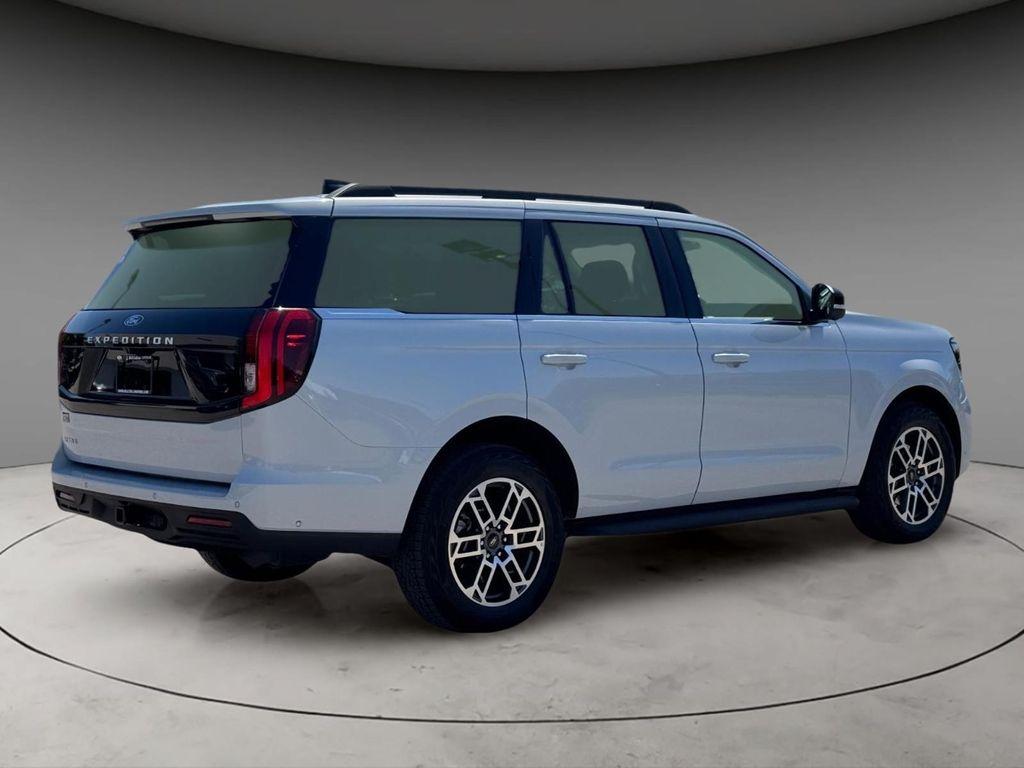 صورة 9 لـ 2025 FORD EXPEDITION ACTIVE