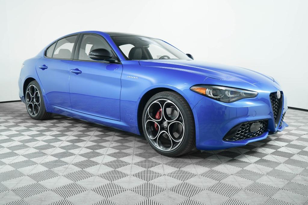 New 2025 Alfa Romeo Giulia Veloce