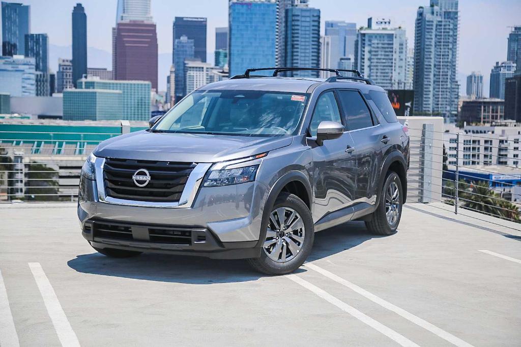 New 2025 Nissan Pathfinder SV
