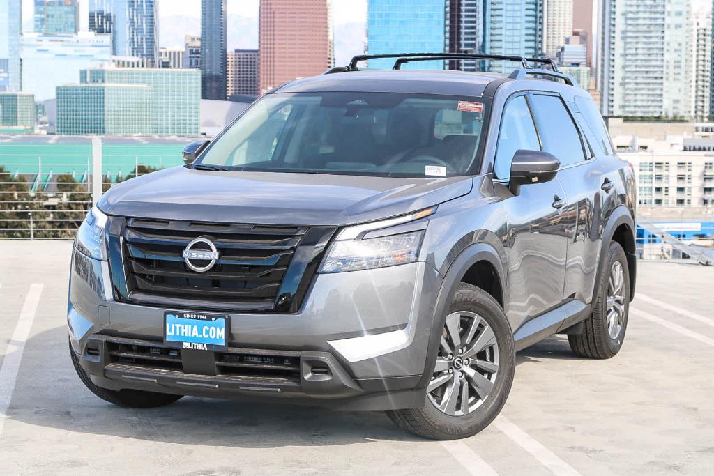 New 2025 Nissan Pathfinder SV