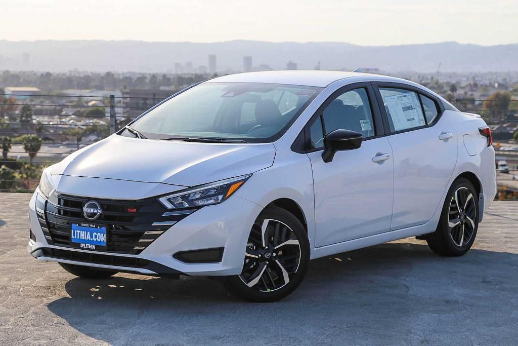 New 2025 Nissan Versa 1.6 SR