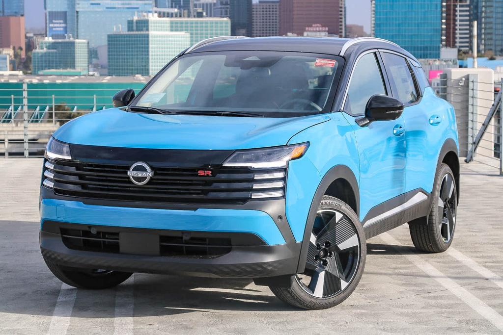 New 2025 Nissan Kicks SR