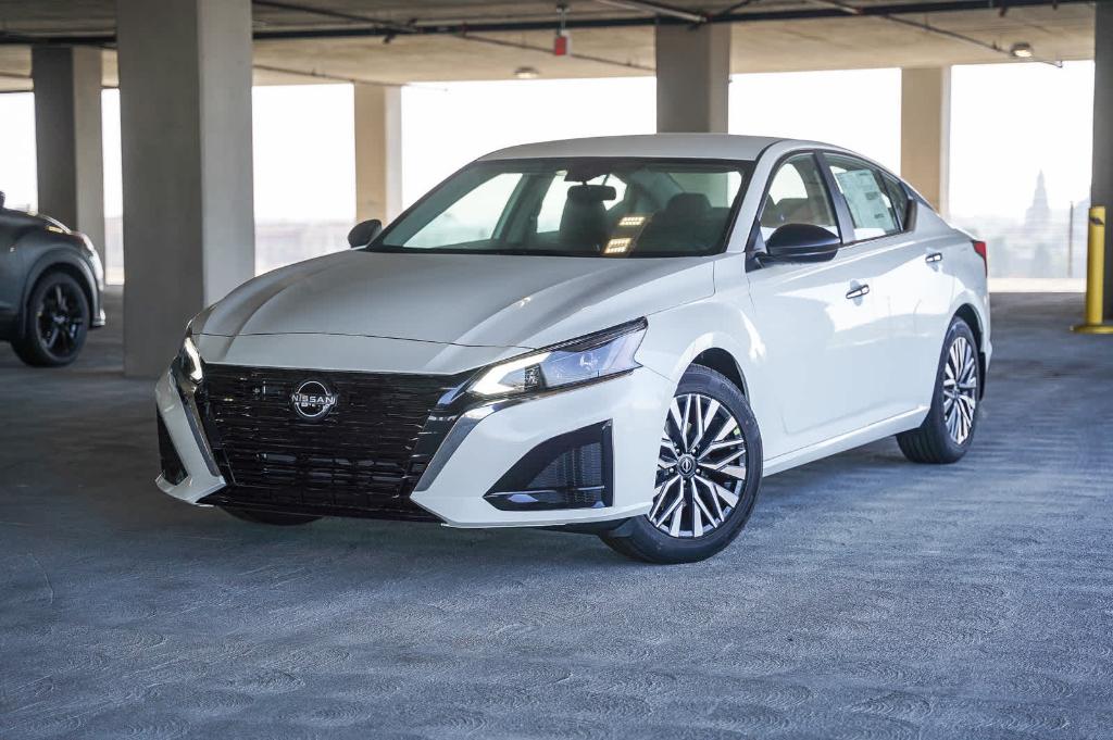 New 2026 Nissan Altima SV