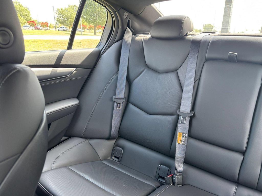 صورة مصغرة 36 لـ 2026 Cadillac CT5 PREMIUM LUXURY