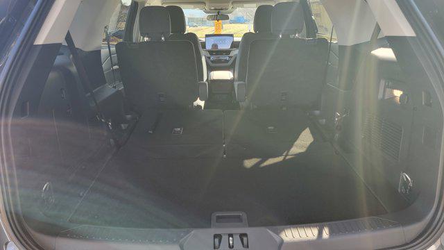 2026 FORD EXPLORER ACTIVE W/200A PKG thumbnail 21