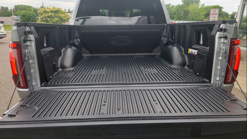 2026 FORD F-150 LARIAT 缩略图 20