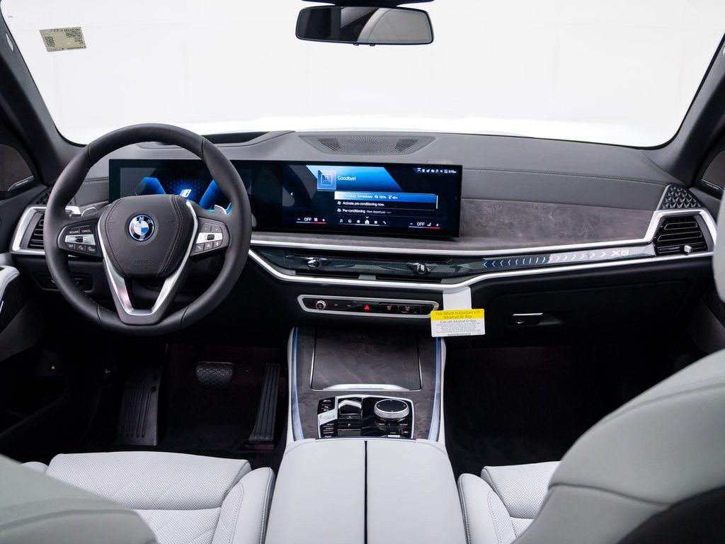 صورة مصغرة 11 لـ 2026 BMW X5 PHEV XDRIVE50E