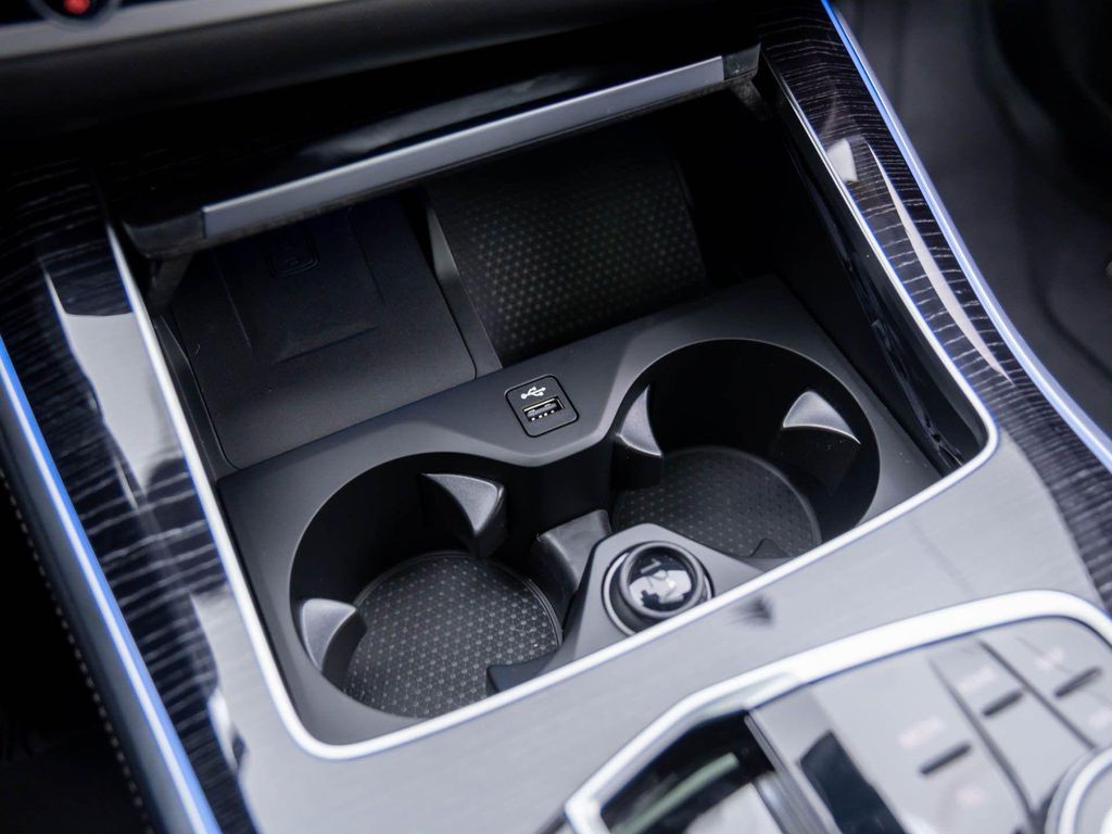 2026 BMW X5 PHEV XDRIVE50E 缩略图 30