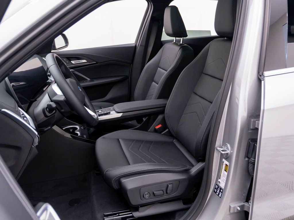 2026 BMW X1 XDRIVE28I — миниатюра 17