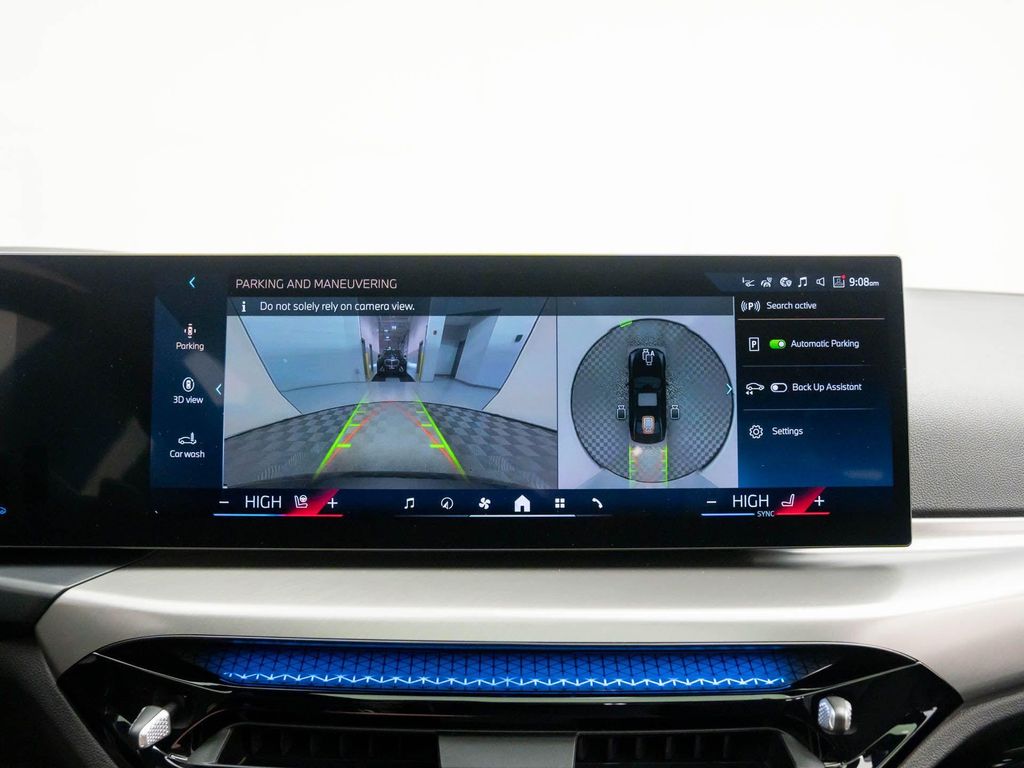 صورة مصغرة 26 لـ 2026 BMW 330 I XDRIVE