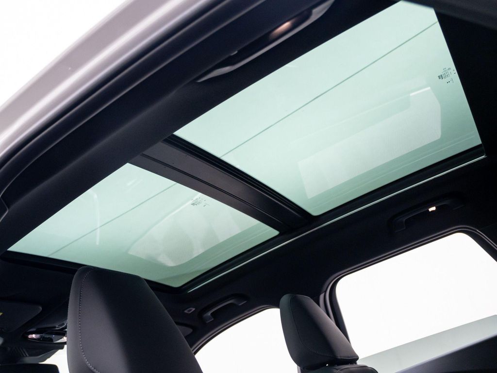 2026 BMW X1 XDRIVE28I thumbnail 17