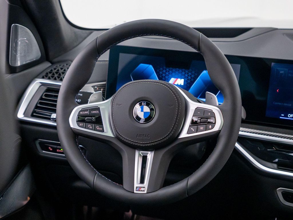 2027 BMW X7 M60I — миниатюра 12